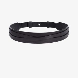 NWT The Crossover Belt - Black - M/L